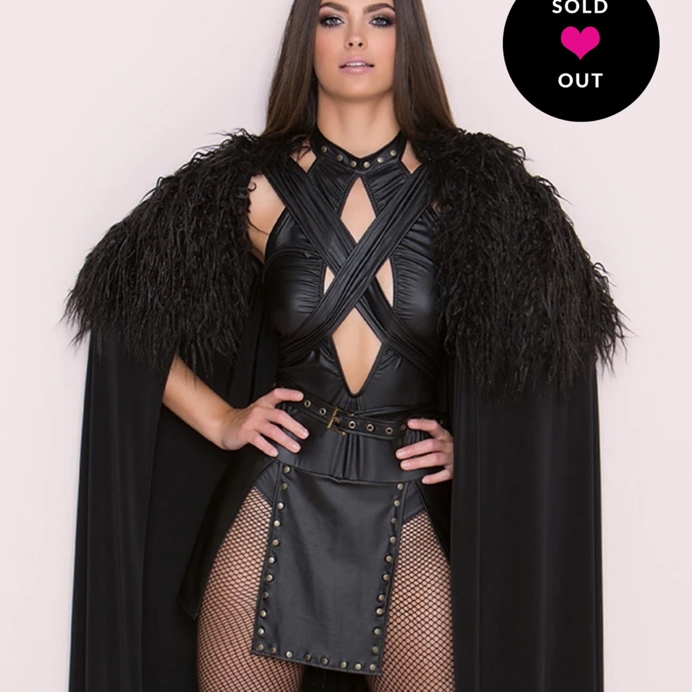 Yandy Queen of the North Halloween costume